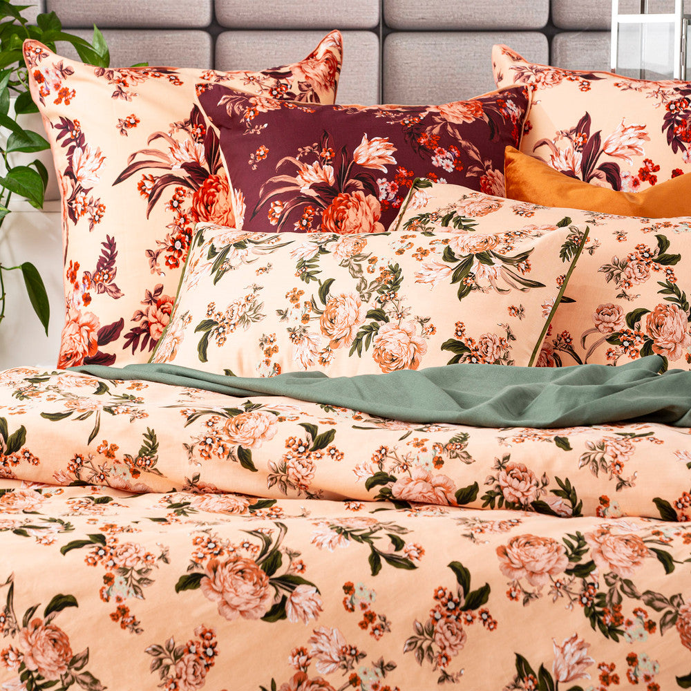 Renee Taylor Secret Garden Quilt cover Set 300 Thread Count 100% Cotton
