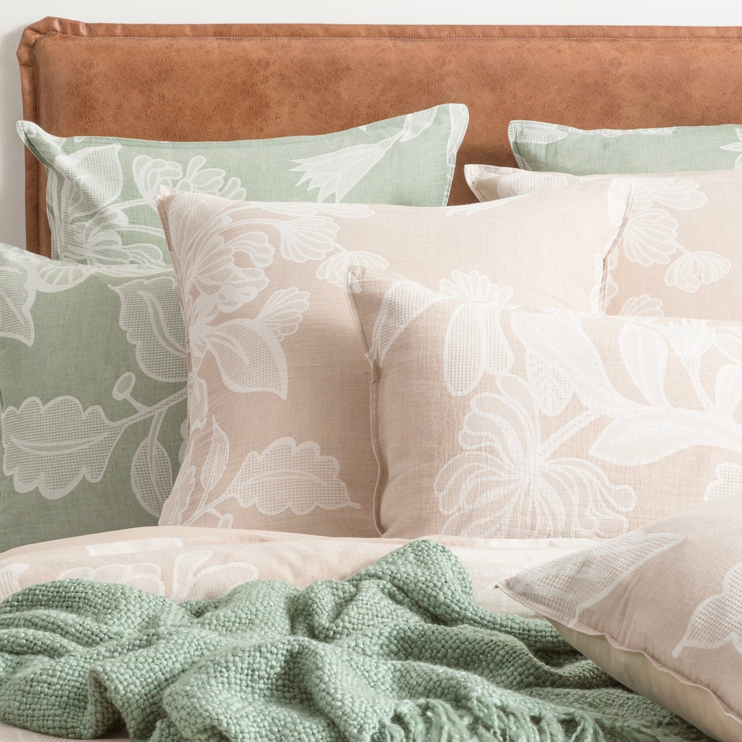 Bentley Quilt cover set Cotton Jacquard Nude-1