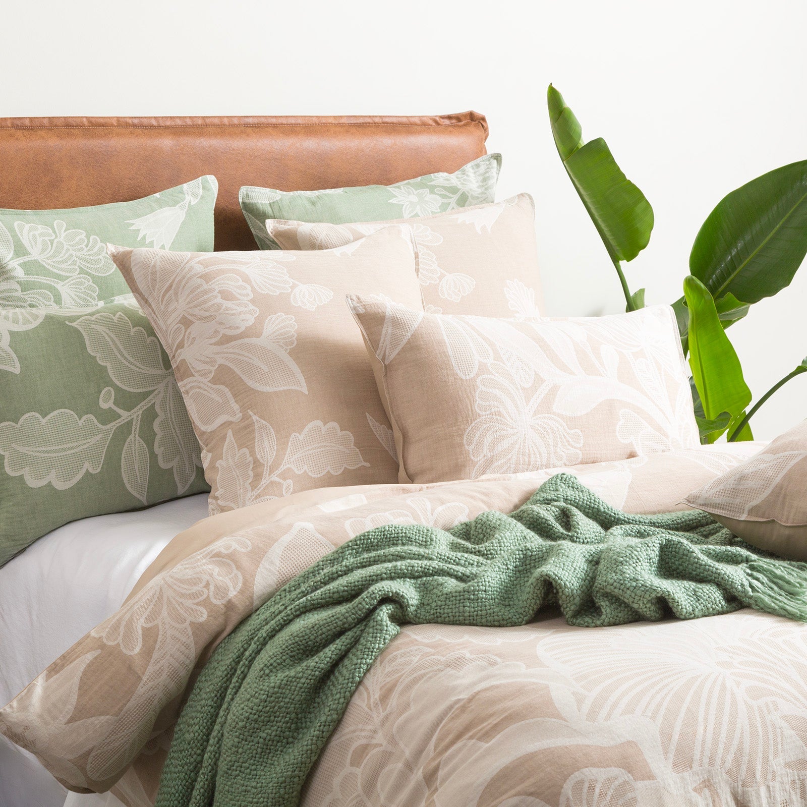 Bentley Quilt cover set Cotton Jacquard Nude-2