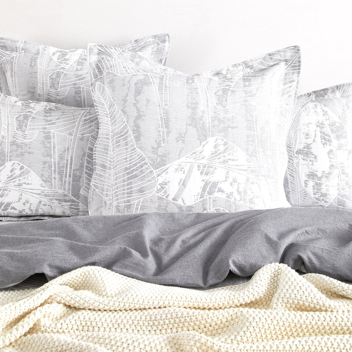 Grove Quilt Cover Set Charcoal-3