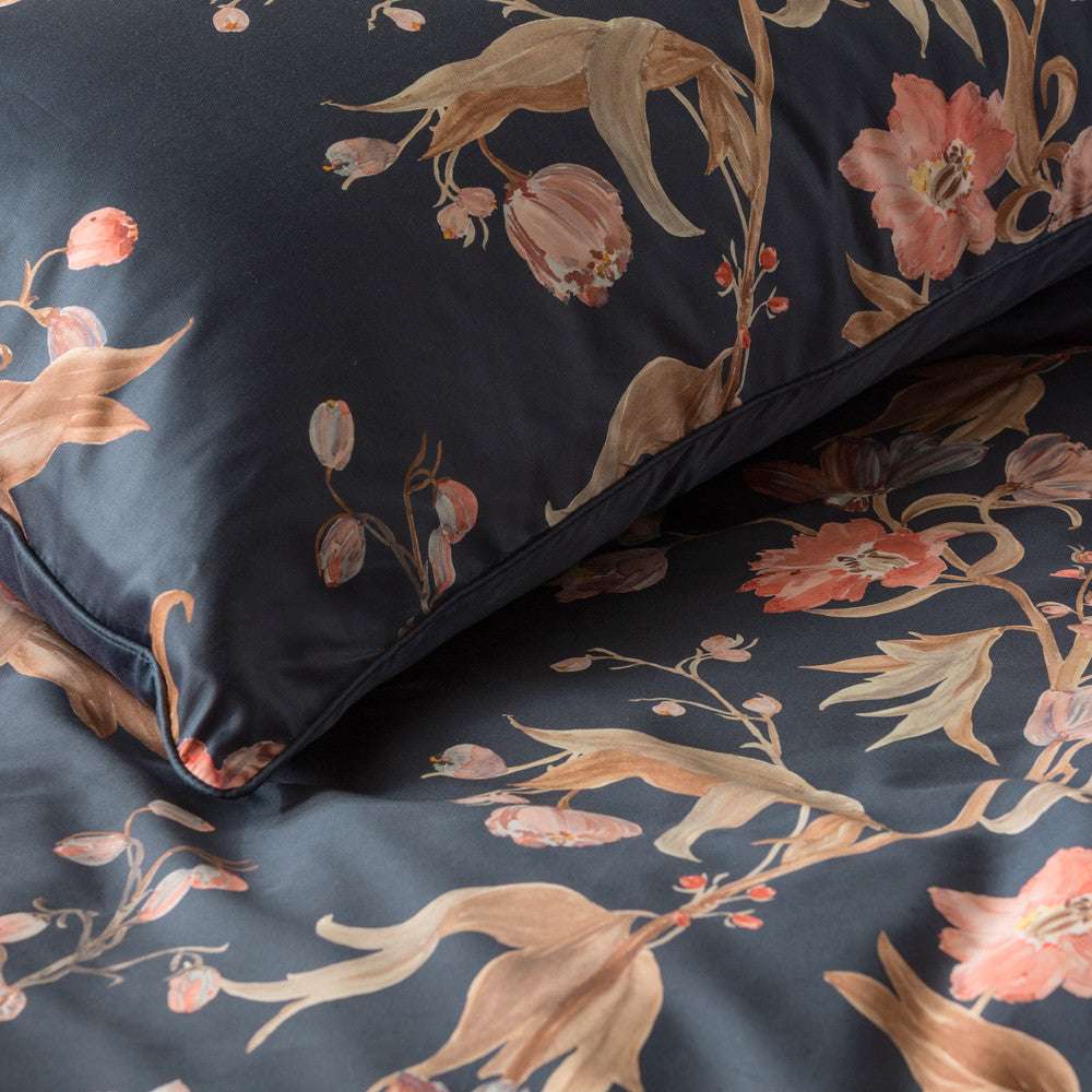 In2Linen Victoria 300 Thread Cotton Sateen Quilt Cover Set | Navy