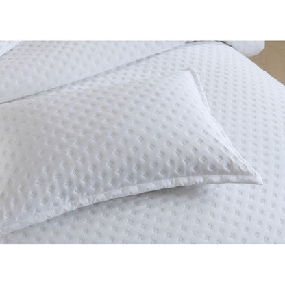 Mia Quilt Cover Set
